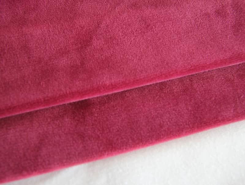 What are the characteristics and applications of polyester fabrics?